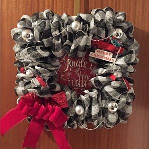 Buffalo Plaid & Red Square Wreath